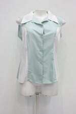 Camisa feminina verde de poás  com Recortes