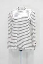Blusa riachuelo feminina branca listrada com Aplique