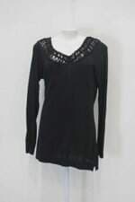 Blusa feminina preta com Recortes