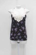 Regata feminina floral com Renda e Ilhós