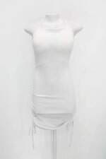 Vestido feminino branco com Bojo