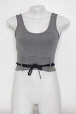 Top Esportivo lux fitness feminino cinza com cordão na Cintura