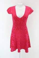 Vestido Curto Rosa Com Animal Print