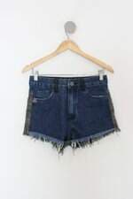 Shorts john john feminino azul com Recortes