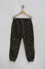 Calça de sarja equivoco feminina estampada com Cós com elástico