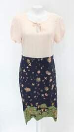 Vestido kitson feminio estampado com Recortes e Forro