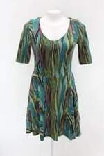 Vestido tvz feminino colorido com Forro