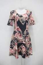 Vestido lança perfume feminino estampado
