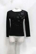 Blusa feminina preta com Bordado