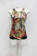 Regata feminina estampada com Recortes