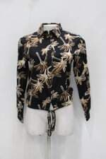 Camisa renner feminina preta com folhagem