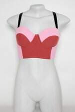 Top feminino rosa com Recortes