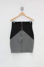 Saia feminina bicolor com Recortes