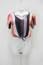 Blusa feminina estampada com Tiras