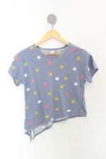 Blusa juvenil hering estampada com assimetria