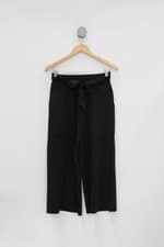 Calça pantacourt bonneterie feminina preta 