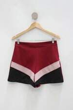 Shorts chocoleite feminino vermelho com Recortes