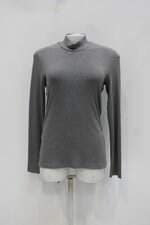 Blusa esmeral feminina cinza com Recorte