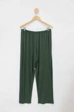 Calça de tecido justissima feminina verde com Cós com elástico