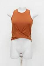 Blusa renner feminina marrom com Barra Mullet