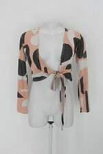 Blusa cropped feminina estampada manga longa 