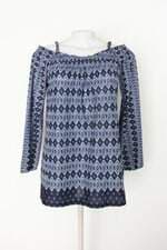 Blusa c&a feminina azul com Recortes