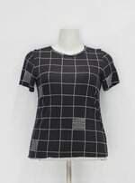 Blusa Nice Club feminina preta com listras brancas 