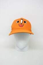 Boné Infantil laranja com bordado 