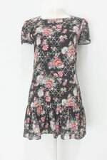 Vestido renner feminino estampado com Forro e Peplum