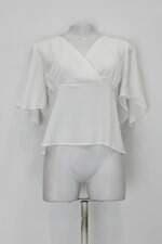 Blusa feminina branca com Meio forro