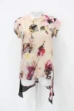 Blusa feminina estampada com Assimetria
