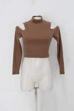 Blusa feminina marrom com Recortes