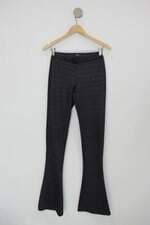 Calça de tecido triton feminina preta