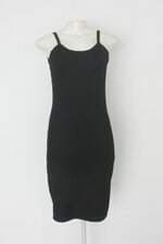 Vestido feminino preto canelado