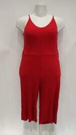 Macacão feminino vermelho