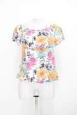 Blusa Ciganinha feminina branca com estampa tropical 