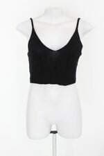 Regata cropped de tricot  feminina preta