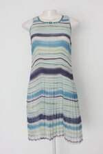 Vestido feminino estampado com Plissado