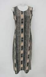 Vestido feminino estampado com Fenda