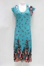 Vestido feminina estampado com recortes na manga 