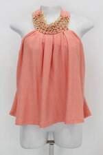 Blusa feminina rosa com corrente
