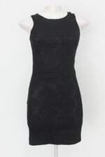 Vestido feminino preto com Forro