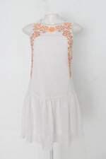 Vestido empório fashion feminino branco com Bordado e Forro