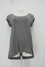 Blusa feminina cinza
