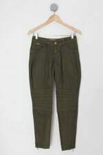 Calça de sarja lado avesso feminino verde