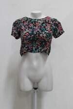 Blusa cropped that's it feminina floral com Barra Mullet