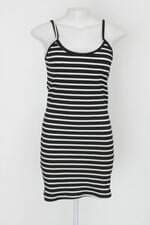 Vestido feminino listrado
