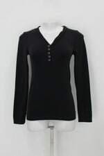 Blusa feminina preta com Aplique