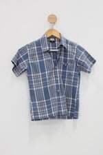 Camiseta Infantil masculina estampada em xadrez