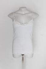 Blusa feminina branca com Renda